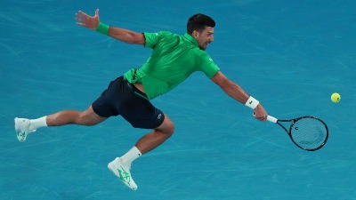 Ovo Novak jede kada mu treba snaga: Dve jeftine namirnice kojih ima svuda