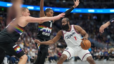 Trese se NBA: Harden napustio Kliperse, napada titulu
