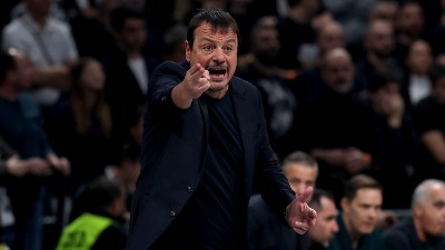 Ogromna bitka na terenu, ali i van njega - Ataman odgovorio Martinezu: "Juče je njihov trener davao..."