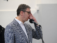 DS: Vučić stoji iza pretnji studentima