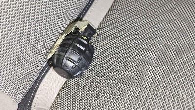 Uhapšen maloletnik (17): Policija mu u džepu našla RUČNU BOMBU