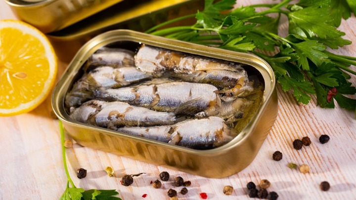 Ovo je istina o konzerviranoj ribi, kažu lekari