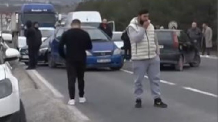 Nisu, ipak, Srbi najluđi! Pogledajte šta Romi u komšiluku traže? (VIDEO)