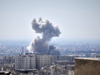 Oštećena ambasada Srbije u Teheranu u bombardovanju!