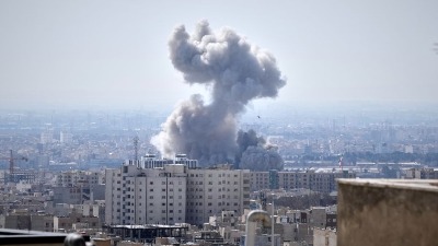 Oštećena ambasada Srbije u Teheranu u bombardovanju!