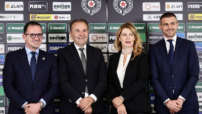 "Pogledaj dom svoj, anđele, i skini paučinu s očiju"