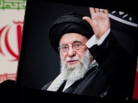 Iran potvrdio smrt Hamneija: Poginuli su i članovi njegove porodice, ćerka, unučići, snaja i zet