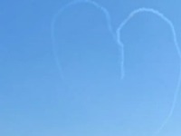 Avionom poslao srce za poljoprivrednike (VIDEO)