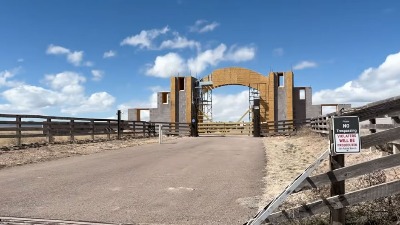 HOROR NA EPSTINOVOM RANČU: Na imanju su zakopana tela?