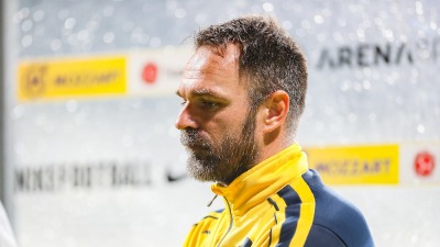 OTKRIVAMO: Nikola Drinčić blizu klupe Čukaričkog 