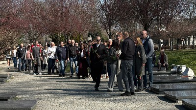 Delegacija SSP-a odala počast Zoranu Đinđiću (FOTO)
