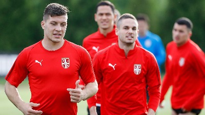 Gol Gaćinovića i asistencija Jovića u pobedi AEK-a u Celju (VIDEO)