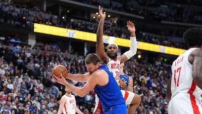 Jokić nije mnogo zapinjao, u laganom ritmu je došao do tripl-dabla: Hjuston je pao, nek se spreme Sparsi