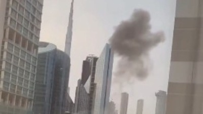 Eksplozije u Dubaiju: Crni dim prekrio deo grada (VIDEO)