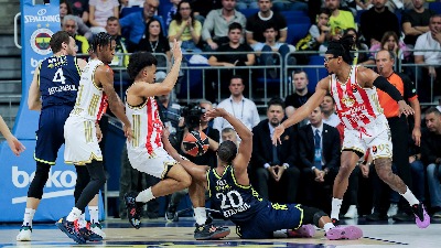 Lebronov učenik najveća Zvezdina pretnja! Mogu li crveno-beli da pokvare Fenerov niz od 19. uzastopnih pobeda? (VIDEO)