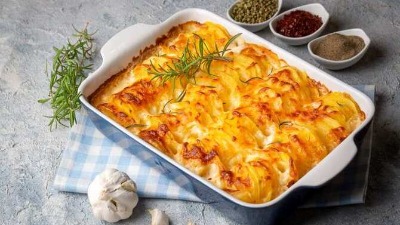 KROMPIR SA SLANINICOM I SIROM - jelo koje mami mirisom!