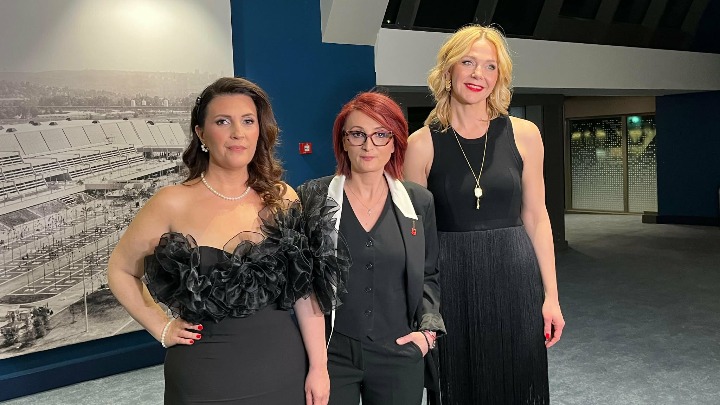 GLAS IM DRHTI PRED IZLAZAK NA BINU! Frajle ZA DIREKTNO: „Ne znamo kako ćemo izvesti ovu pesmu“