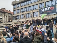 Počelo okupljanje studenata ispred Palate pravde (FOTO/VIDEO)