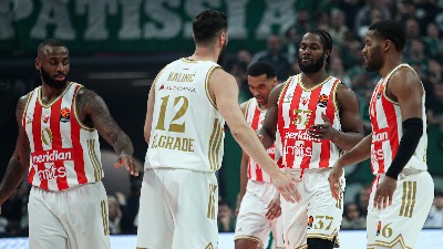 Zvezdin rasplet sezone - tri "zicera", derbi i prilike