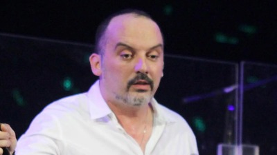 SUDIJE SVIRAJU KRAJ?! Toni Cetinski PRED FIJASKOM – posle skandala publika mu okrenula leđa i u Hrvatskoj!