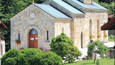 Hapšenje u manastiru Tresije: Jeromonah pijan pretio igumanu