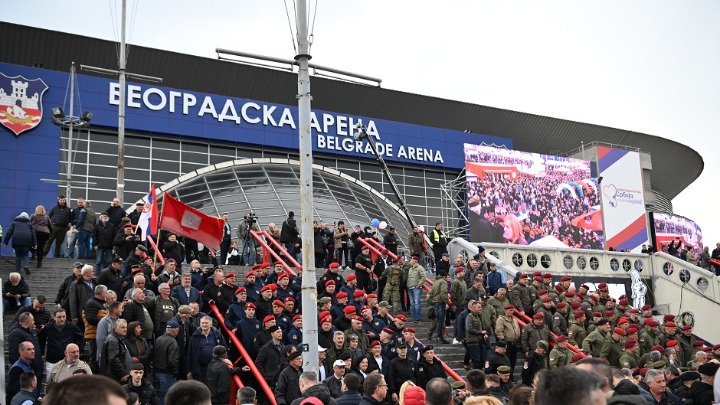 Oglasio se MUP: Evo koliko je učesnika SNS mitinga u Areni