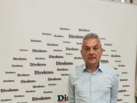 ČEDA BRKIĆ ZA DIREKTNO: "Danas svi hoće automatik kao na kartingu, a mladim vozačima poručujem - budite džentlmeni!"