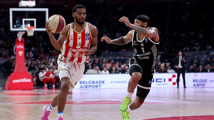 Kada je teško - Džered Batler! Zvezda stotkom srušila Partizan pred svojim navijačima