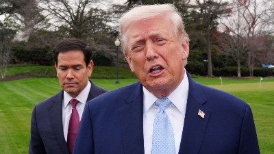 TRAMP DAO IRANU 48 SATI: "Otvorite moreuz ili rušimo elektrane!"