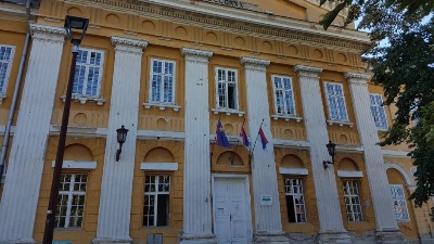 Kakvi su uslovi lečenja na onkologiji u Pančevu: Posle apela jedne pacijentkinje nabavljeno još stolica