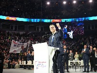 Da li se izbori BLIŽE: SNS priprema velike mitinge u Beogradu i Novom Sadu u junu!