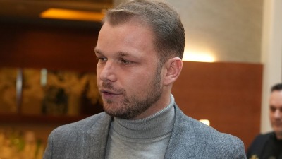 Stanivuković pušten iz pritvora - najavio obraćanje ispred hrvatskog konzulata u Banjaluci
