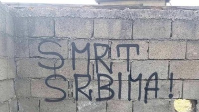 Grafit "SMRT SRBIMA" na vojnoj bazi BiH: Balkan ponovo klizi ka OPASNIM PODELAMA! (FOTO)