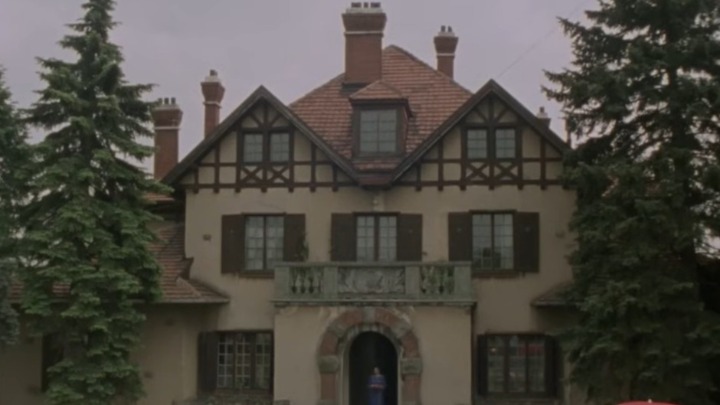 OVO JE NAJSLAVNIJA VILA SRPSKE KINEMATOGRAFIJE: Scena iz Žikine dinastije nastala je baš ovde