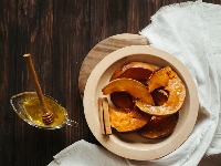 PRIRODNI ELIXIR ZDRAVLJA: Mešavina cimeta i meda rešava kilograme, alergije i probleme sa stomakom