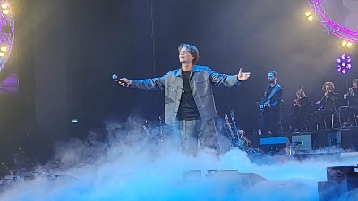 Spektakl u Sava centru: Jakov Jozinović otvorio prvi od čak sedam koncerata u velikom stilu