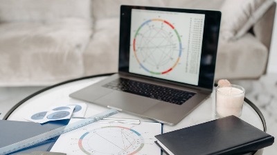 NEDELJNI HOROSKOP OD 13. DO 19. APRILA: Lavove očekuje fantastična nedelja, Strelčevi na sedmom nebu, Vodolije emotivne (VIDEO)