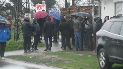 FRANCUZI PIŠU: Lokalni izbori u Srbiji napeti, obeleženi političkom polarizacijom