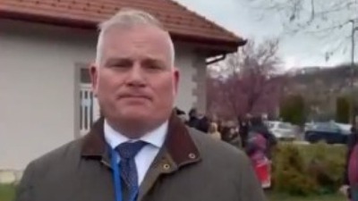 "Nezavisni" posmatrač iz Srbije razotkriven u Zagrebu: Braun među ultrakonzervativcima!