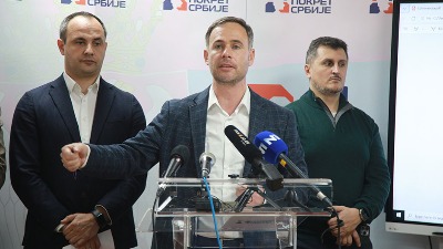 Aleksić: U javnim preduzećima SNS formira izborne štabove, deli kvote za kapilarne glasove
