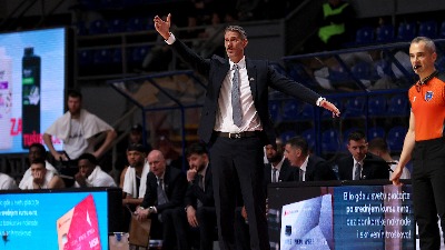 Golemac besan zbog Avramovićevog poteza: Kakav fer-plej, čoveče? Ko je iz Zvezde digao ruku?