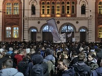 Studenti o događajima na Filozofskom i u Rektoratu