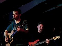 Da li ste znali da je Vlada Divljan napisao kultni narodnjak? Danas bi napunio 68 godina, a iza sebe je ostavio bogat muzički opus