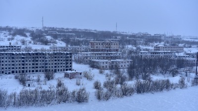 Stanovnik najizolovanijeg grada na svetu zaboravio da zatvori prozor u stanu, a kada se vratio posle 3 godine - zatekao je NEVEROVATAN PRIZOR (VIDEO)