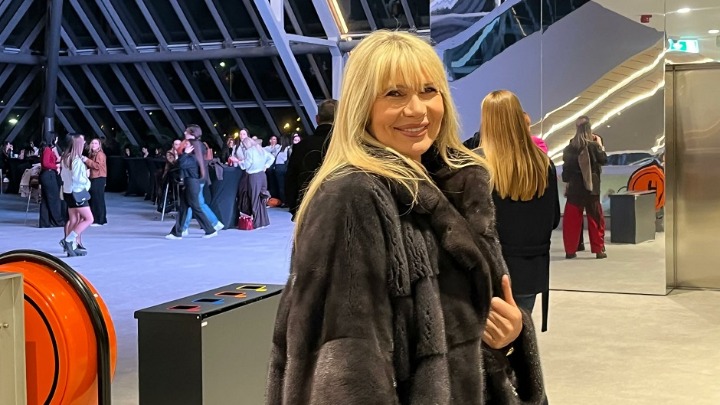 PRVI PUT U JAVNOSTI NAKON ŠTO JE POSTALA BAKA! Suzana Jovanović OTKRILA ZA DIREKTNO ko joj je čestitao rođenje unuke, BRENU NIJE ŽELELA DA KMENTARIŠE! (VIDEO)