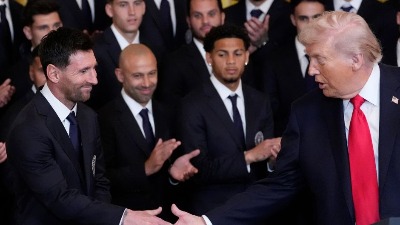 Mesi posetio Trampa: "Imate li nekog ružnog igrača?" (VIDEO)