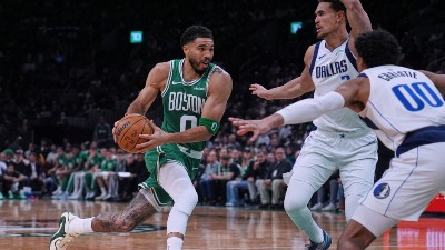 Tejtum se vratio posle 10 meseci pakla - Boston pregazio Dalas!