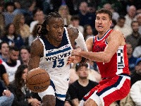 Tesna pobeda Klipersa, Bogdanović ponovo ostao na klupi