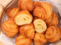 Mekane kiflice za samo 30 minuta: Brzi recept koji uspeva iz prve i miriše na detinjstvo