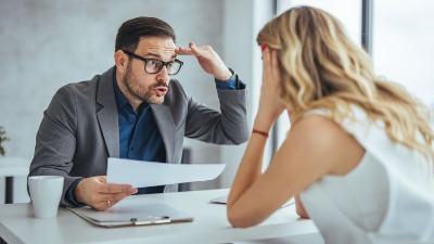 4 znaka koji su teški kao crna zemlja na poslu: Planu u sekundi, a kad osete nepravdu – čuvajte se